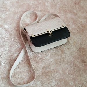 Black And White Woman Handbag
